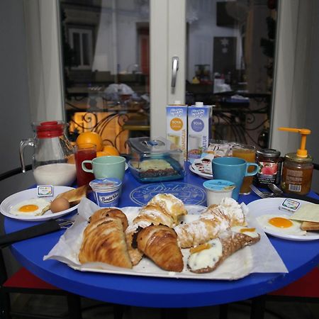 Dolce Vita Rooms Napoli Ngoại thất bức ảnh