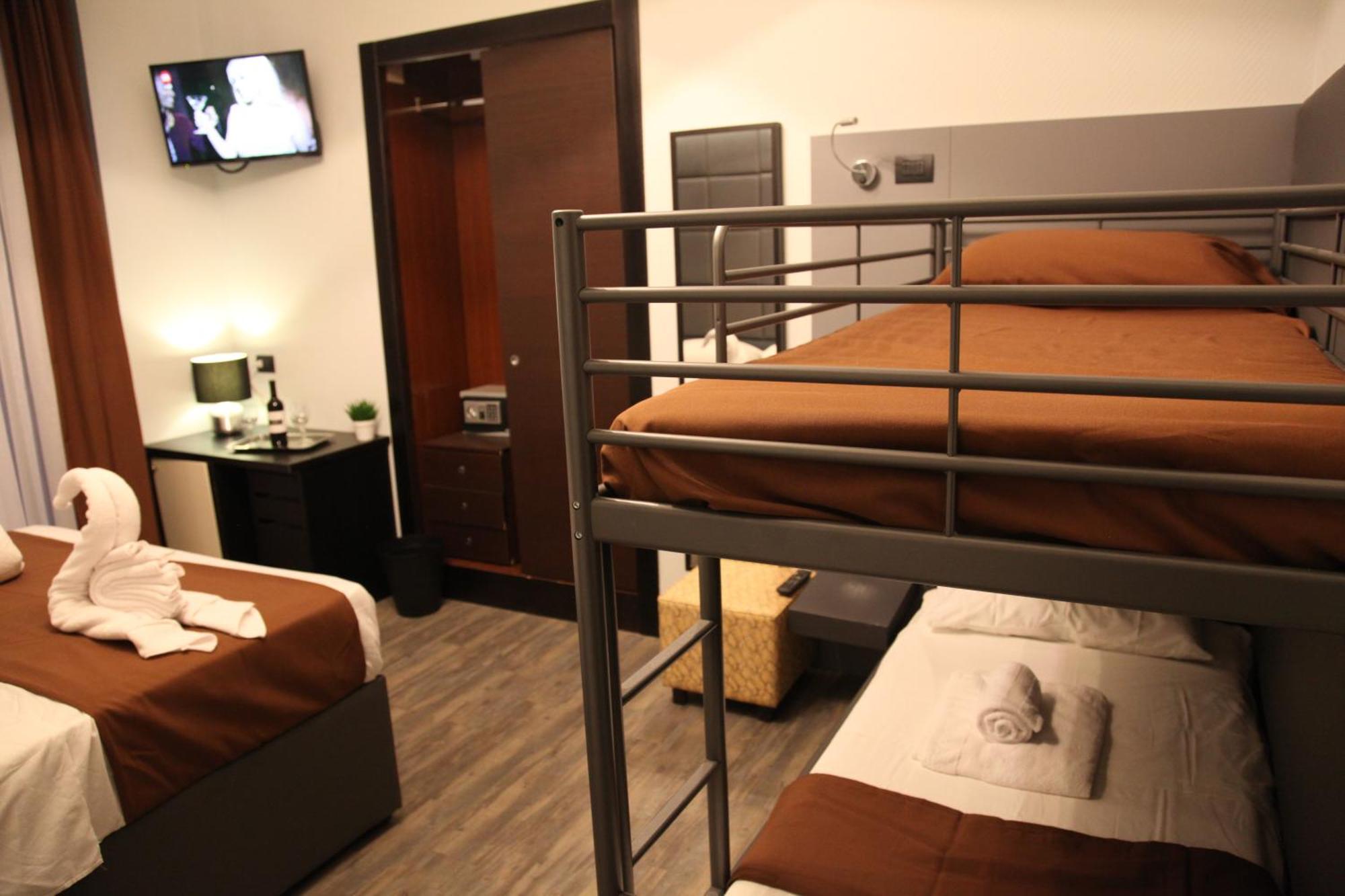 Dolce Vita Rooms Napoli Ngoại thất bức ảnh