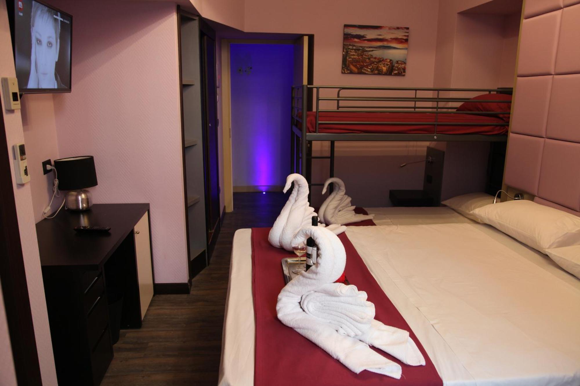 Dolce Vita Rooms Napoli Ngoại thất bức ảnh