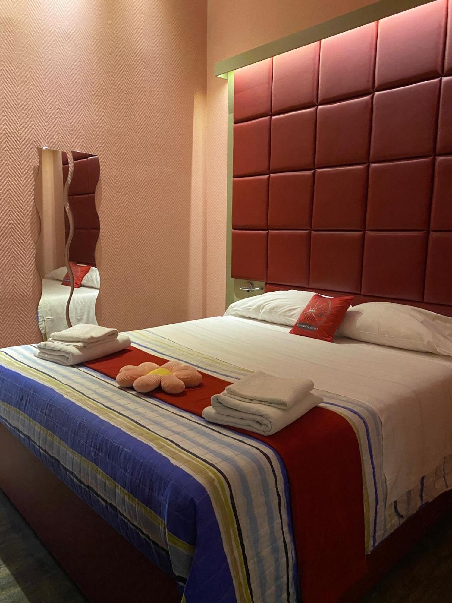 Dolce Vita Rooms Napoli Ngoại thất bức ảnh